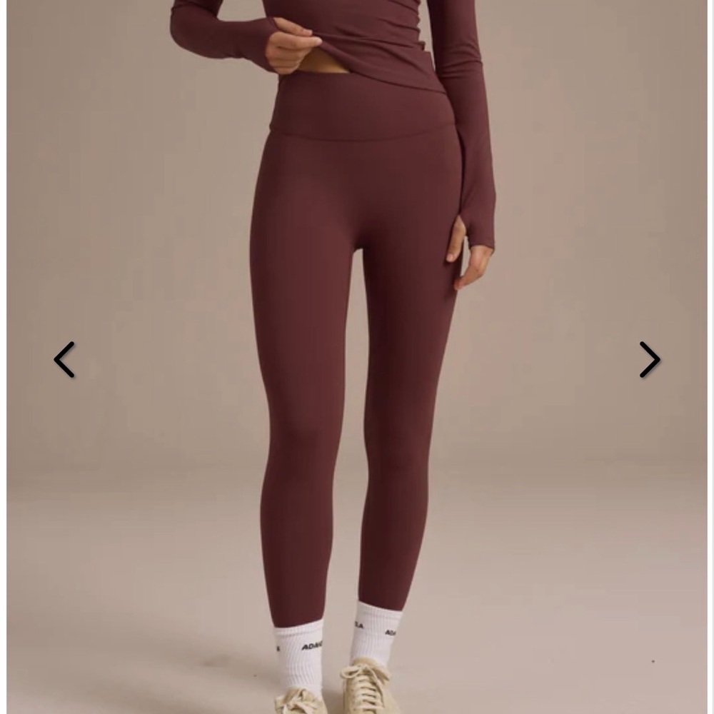Ultimate Leggings 7/8- Burgundy